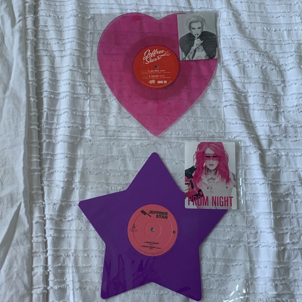 Bundle of Jeffree Star Records!